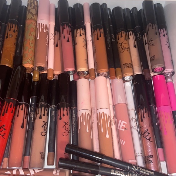 COPY - Lot of Kylie lip kits - Picture 2 of 4